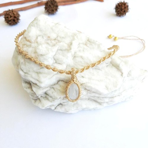 Collar Piedra Labradorita Blanca - Casa Mannaz Tienda esotérica