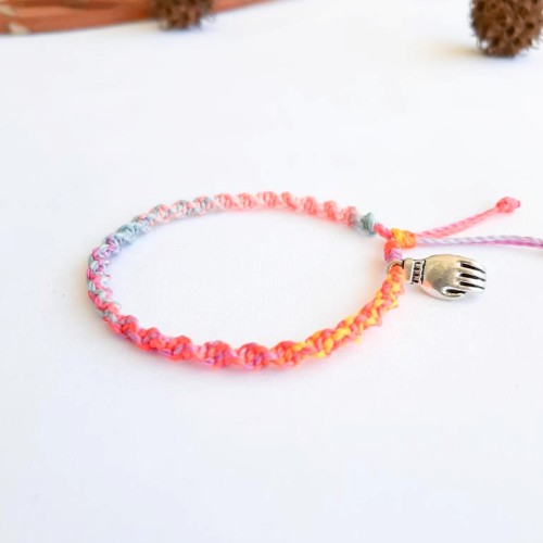 Pulsera Macramé Cromoterapia con Dije Buda Mano de Fátima - Tienda esotérica en Chile