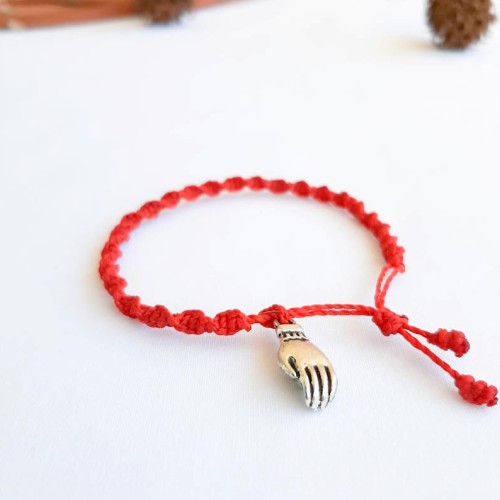 Pulsera Macramé Roja con Dije Buda Mano de Fátima - Casa Mannaz