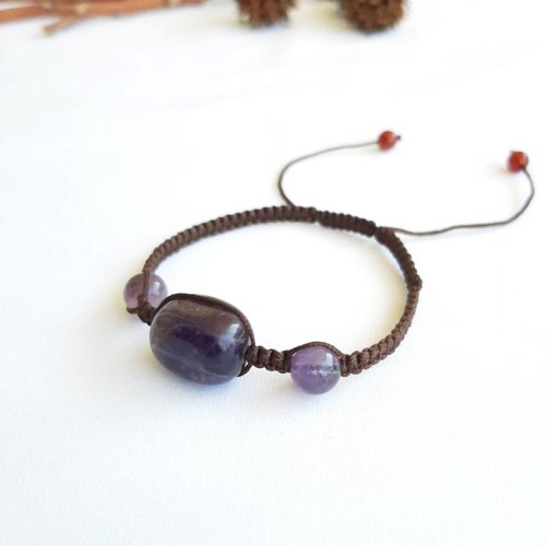 Pulsera de Amatista en Macramé - Imagen 2