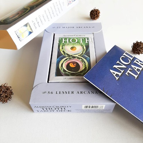 Tarot Thoth de Aleister Crowley (Premier Edition) - Imagen 2